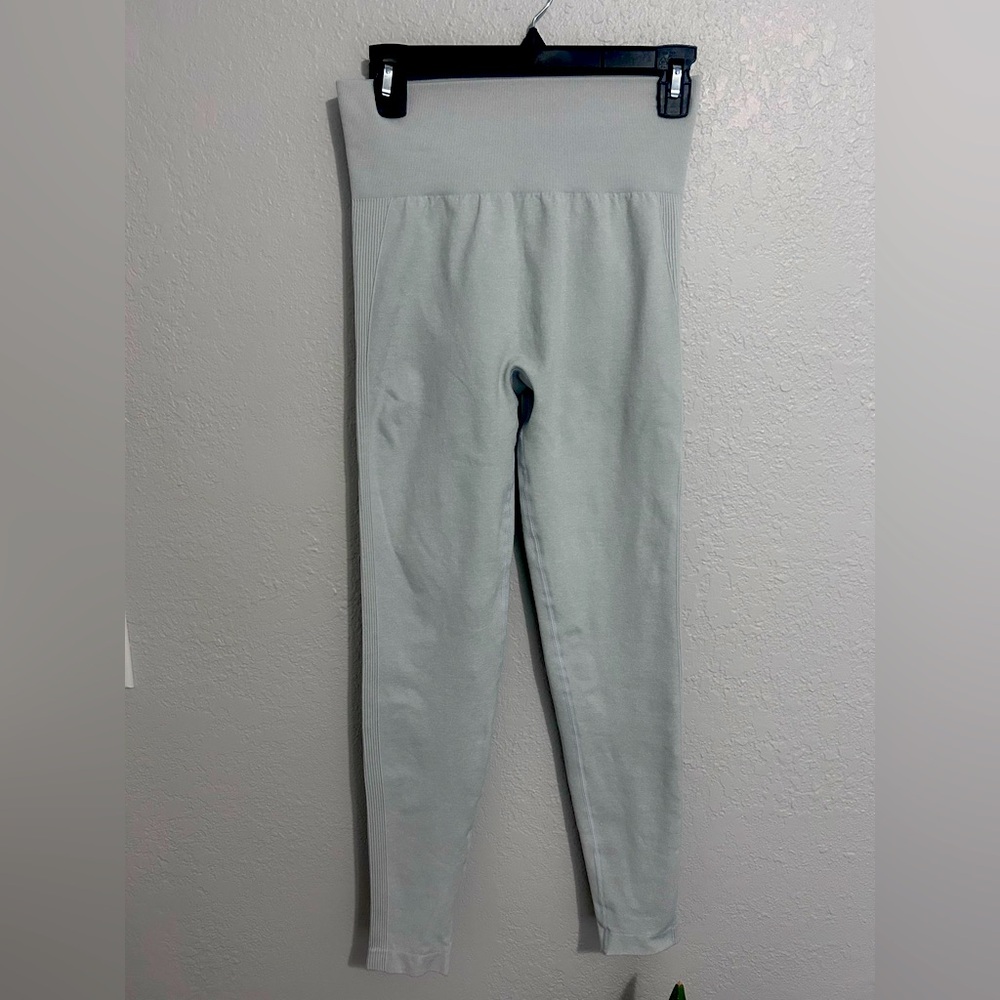 Halara Leggins